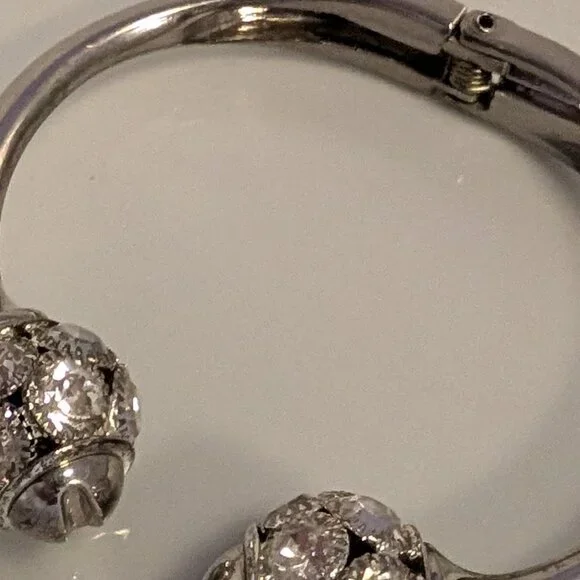 Dallas Bangle - Picture 4 of 4